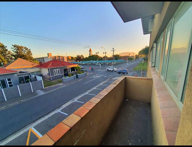 2 BEDROOM APARTMENT FOR SALE IN GLENLILLY